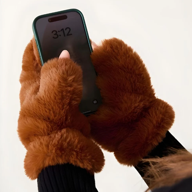 Camel/Navy Cozy Cabin Mittens