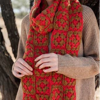 Red/Brown Crochet Scarf