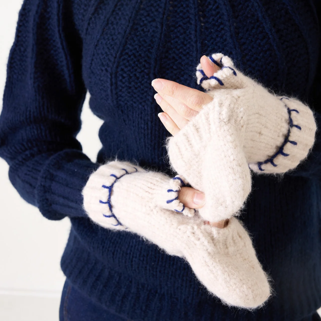 Cream/Navy Sailor Mittens