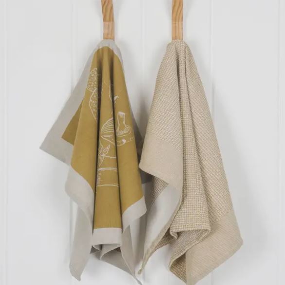 Yellow Mushroom Towel Set