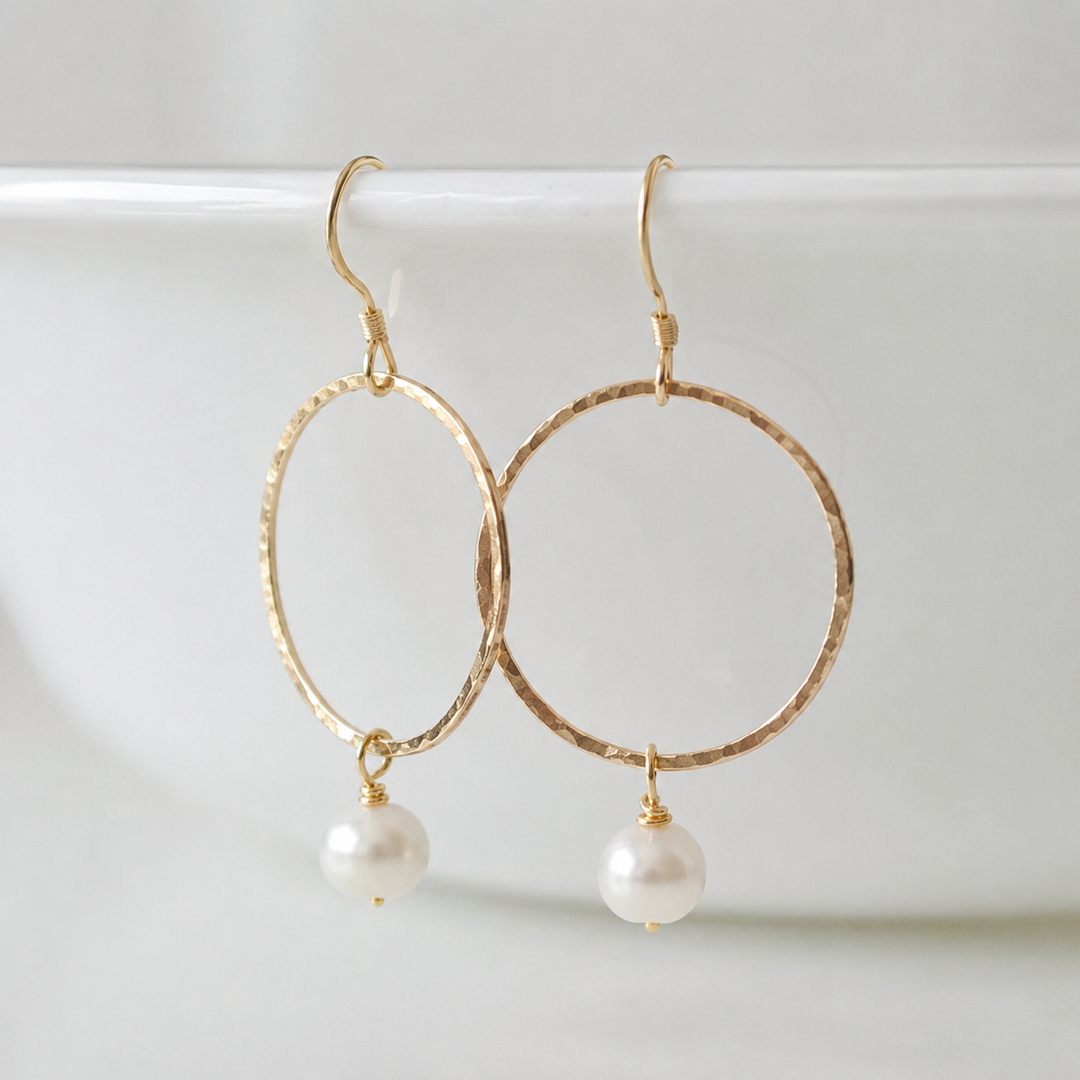 Gold Circle w/Pearl Earrings