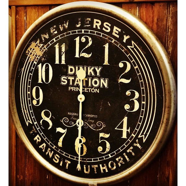 Dinky Clock 23"