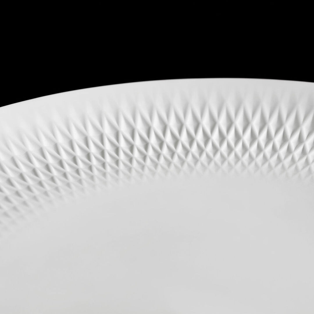 Collier Blanc Centerpiece Bowl