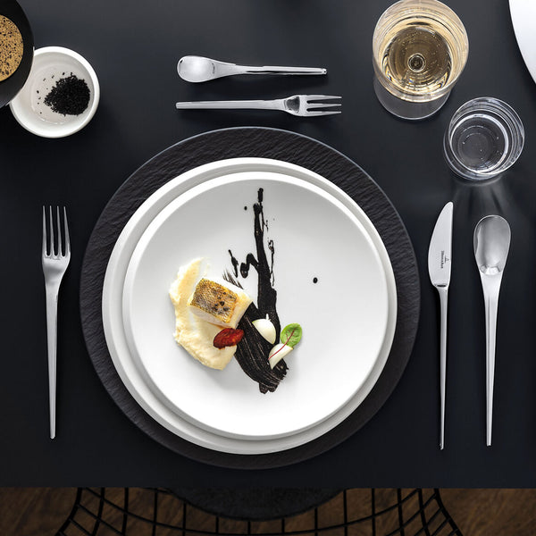 New Moon Four Piece Place Setting